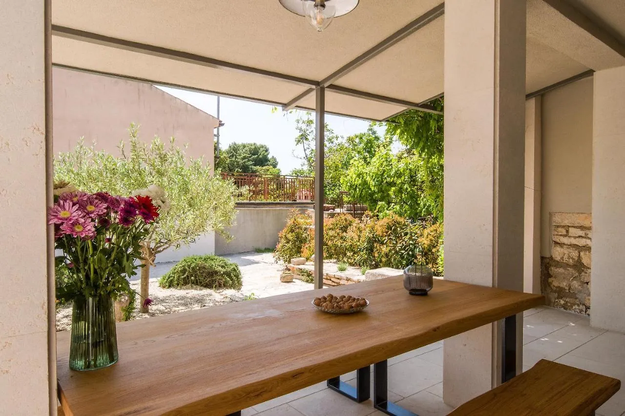 Holiday home Casa Viko Villa Premantura